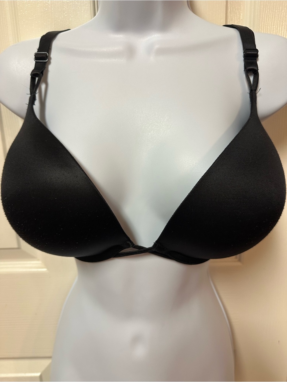 Victoria's Secret Black Smooth T-Shirt Bra
